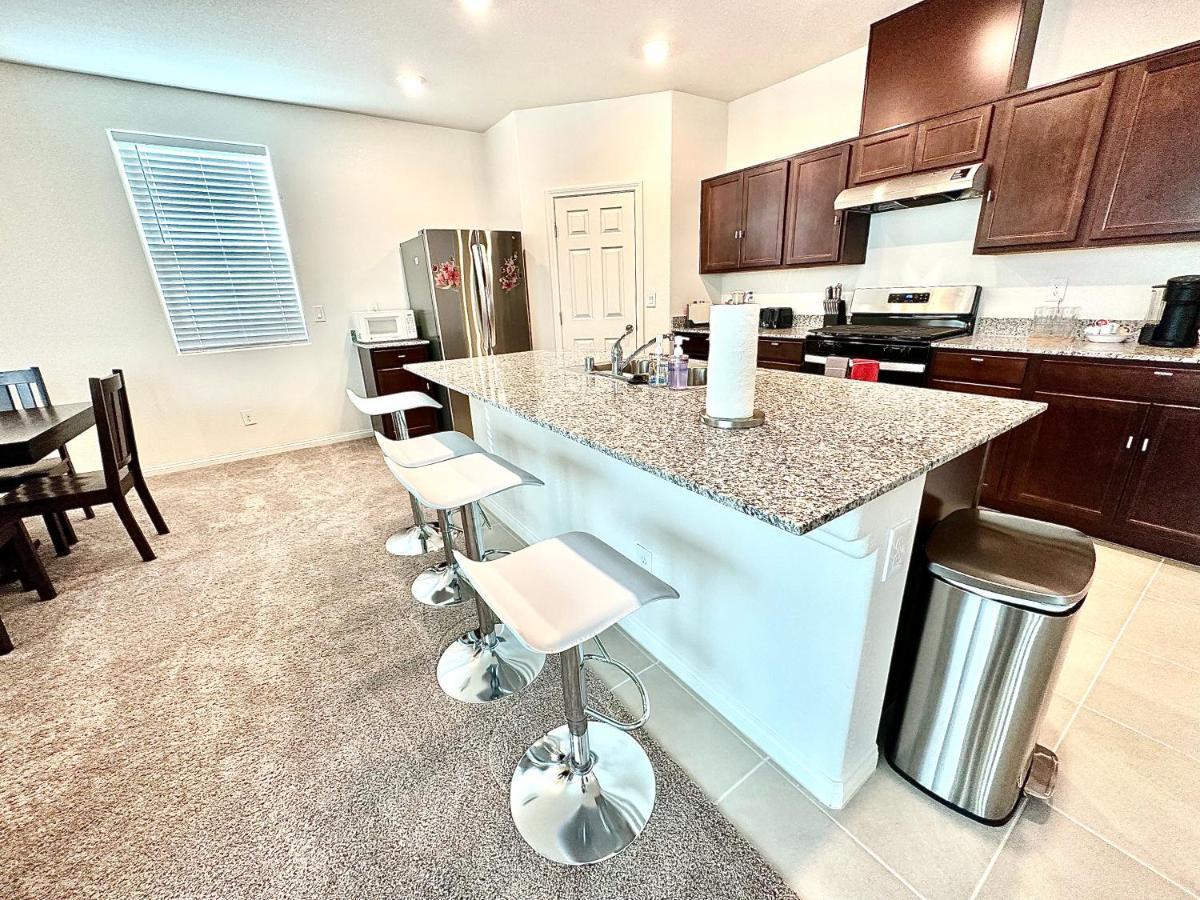 Spacious House, 5 Bedrooms, Sleeps 12, Near Las Vegas Strip And Airport Екстер'єр фото